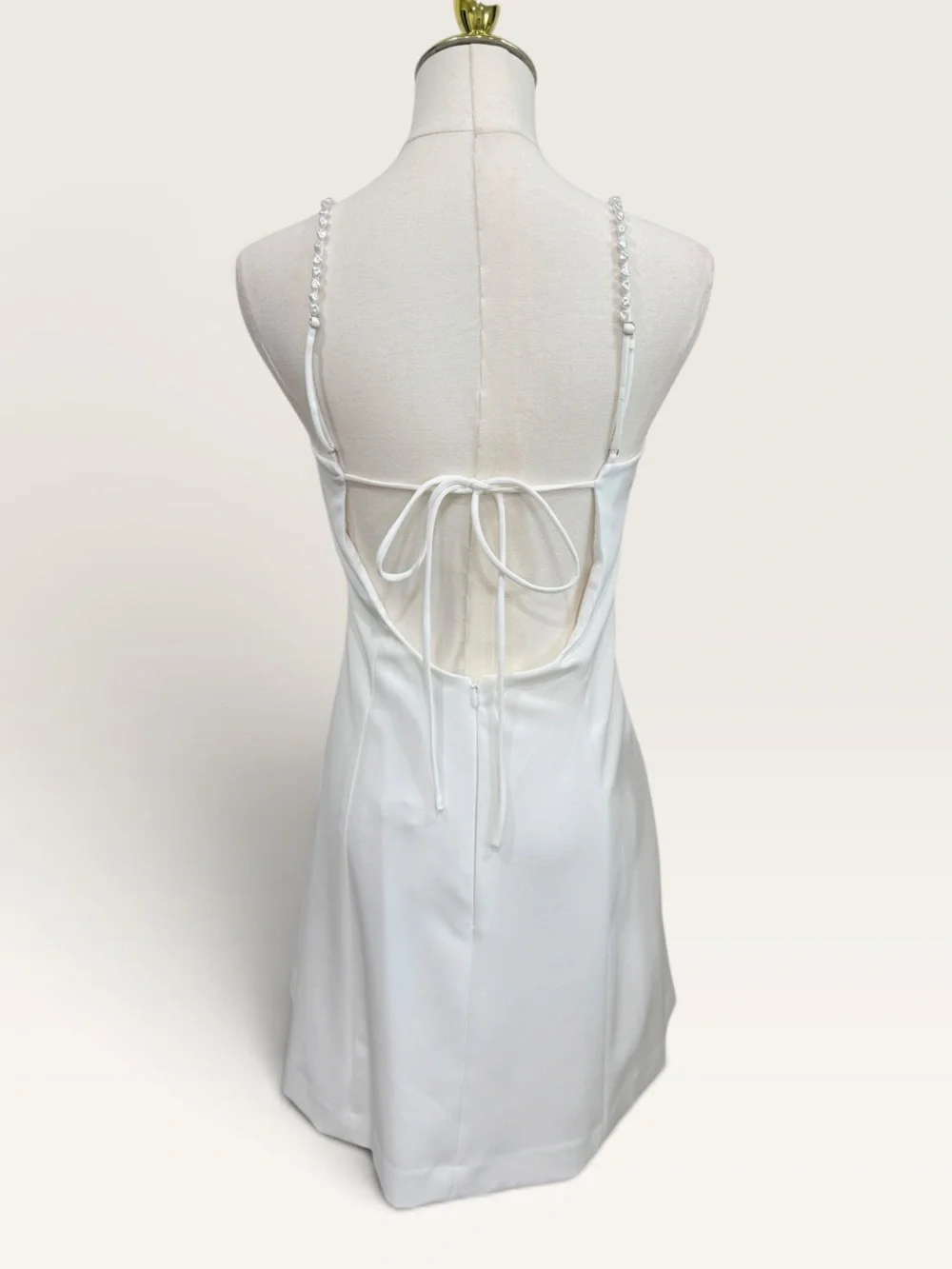 Gianni Bini Chloe A-Line Cut-Out Sequin(Pearl) Crepe White Party Dress NWT $249